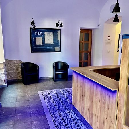 City Centre Apartment With Parking Prague Exterior photo