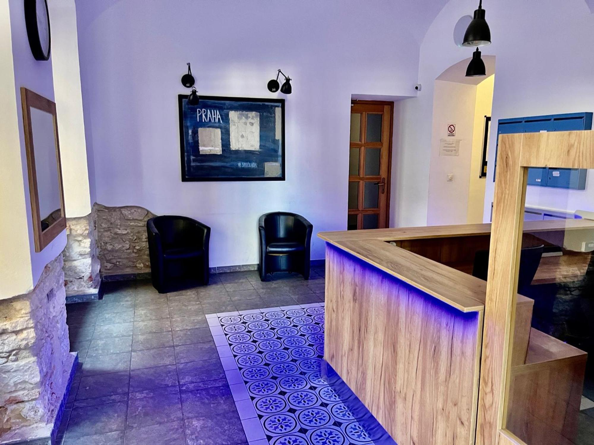 City Centre Apartment With Parking Prague Exterior photo